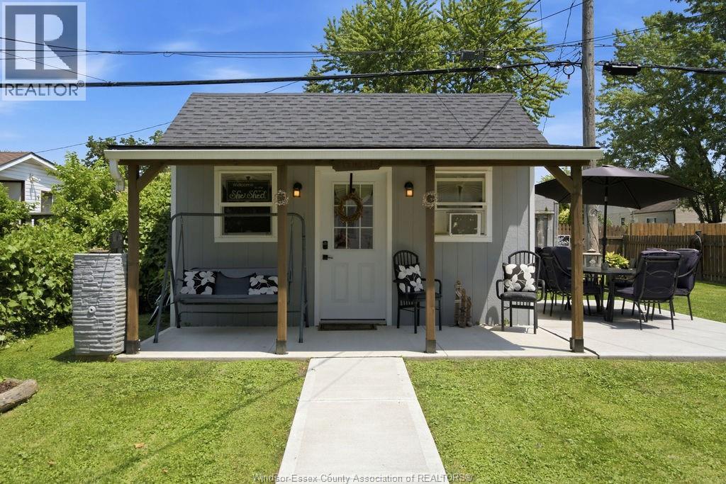 1030 CAMPBELL AVENUE - 23