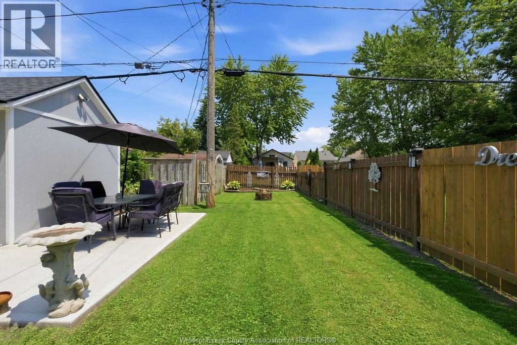 1030 CAMPBELL AVENUE - 27