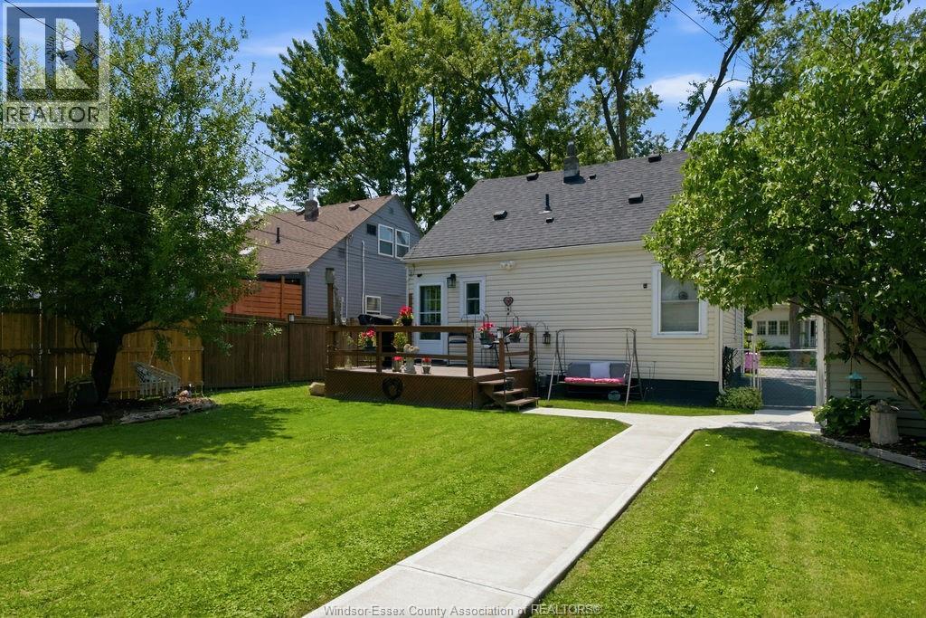 1030 CAMPBELL AVENUE - 29