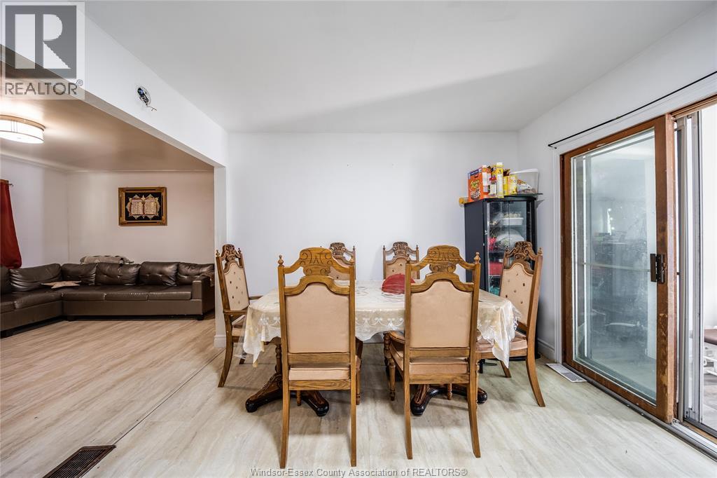 2605 ASKIN AVENUE - 11
