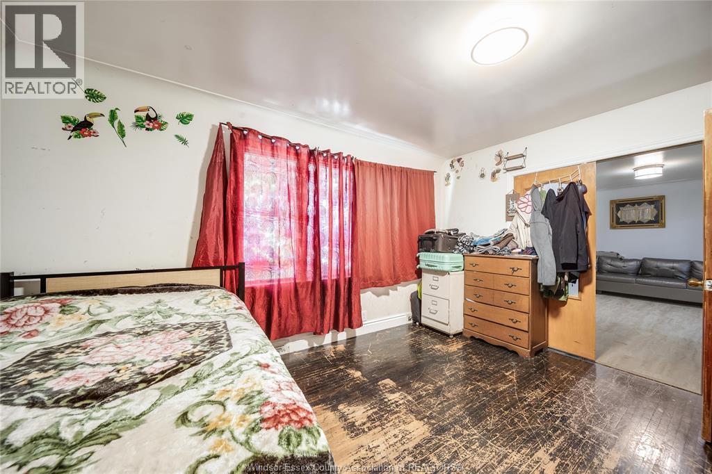 2605 ASKIN AVENUE - 19