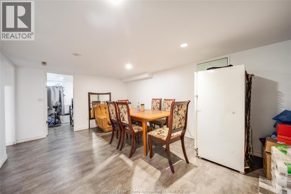2605 ASKIN AVENUE - 23