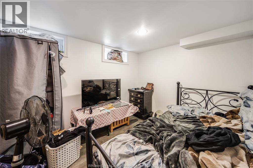 2605 ASKIN AVENUE - 27
