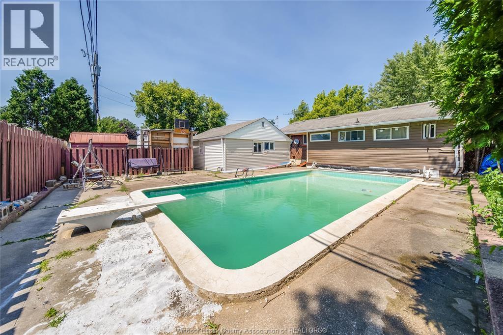 2605 ASKIN AVENUE - 35