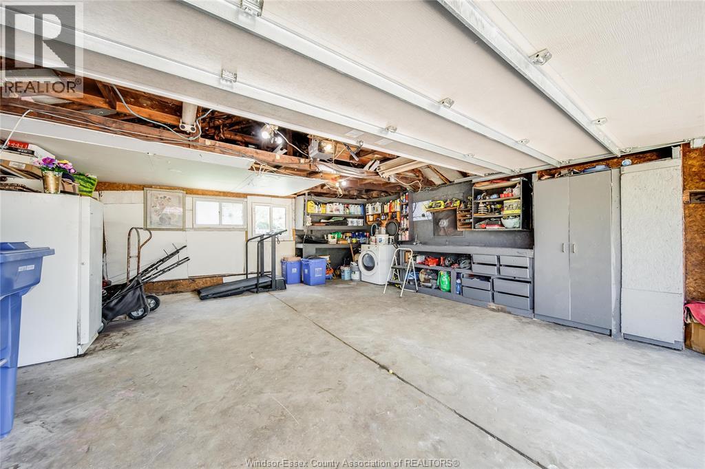 2605 ASKIN AVENUE - 36