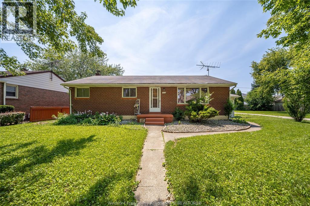 2605 ASKIN AVENUE - 37