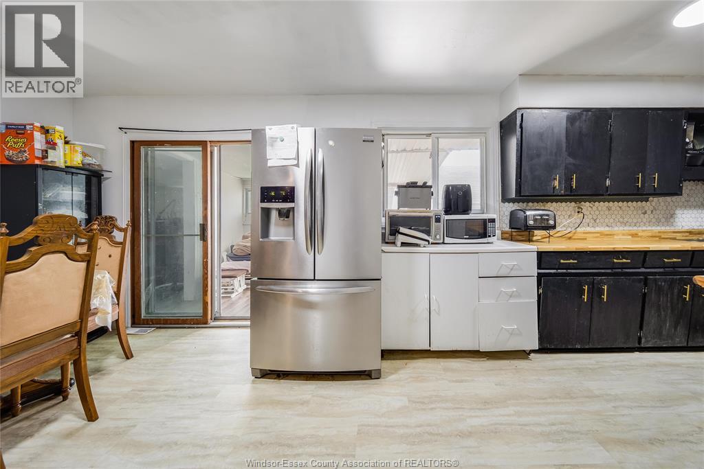 2605 ASKIN AVENUE - 9