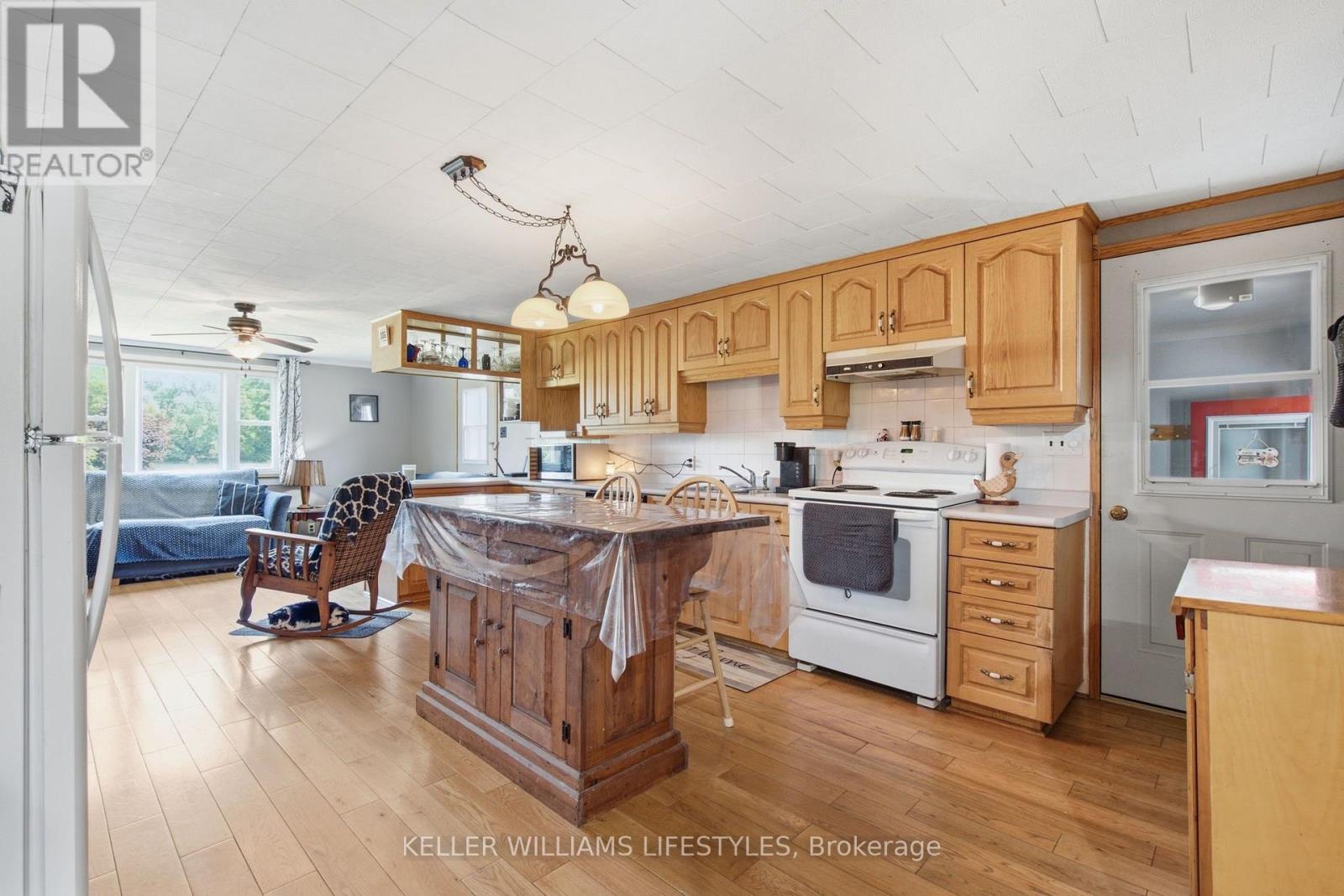 9820 BELMONT ROAD - 10