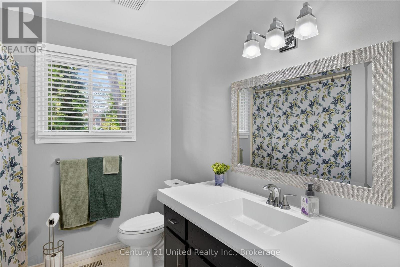 71 PINE STREET - Image 24