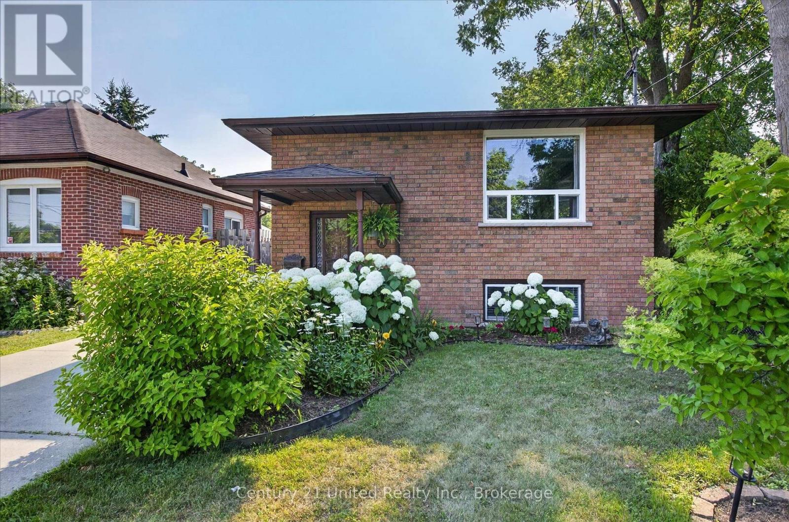 71 PINE STREET - 40