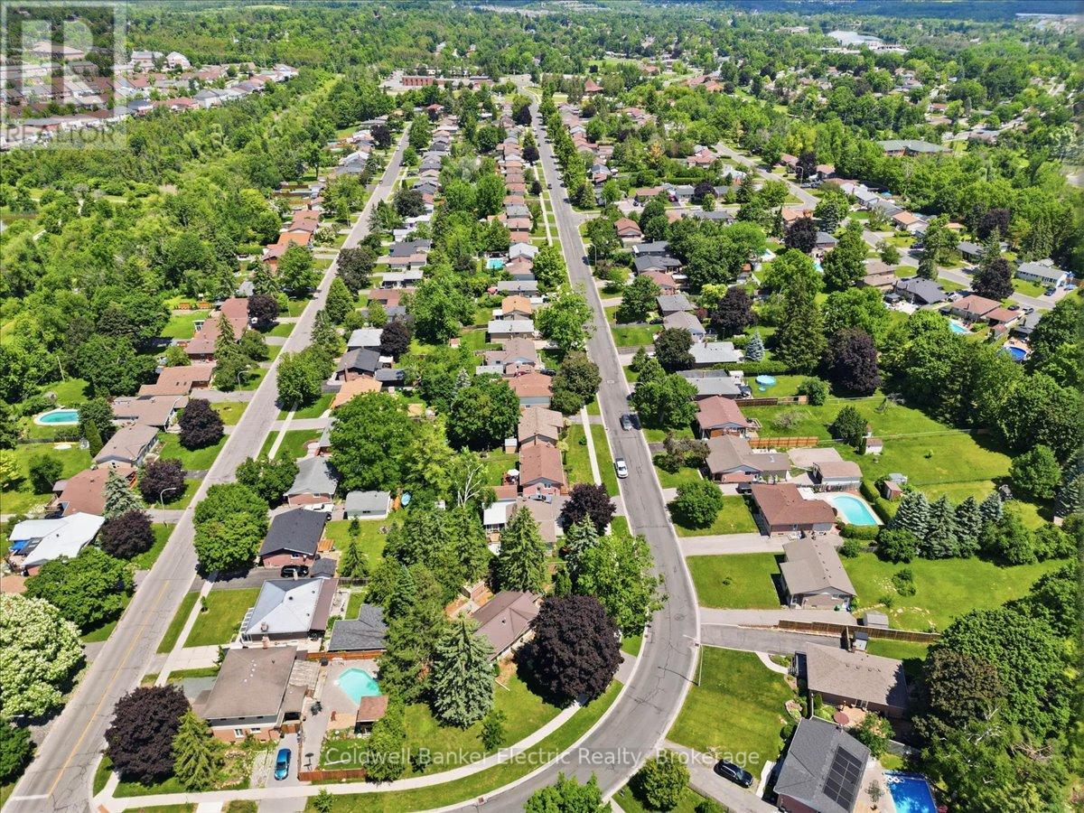951 ST. PAUL'S STREET - 36