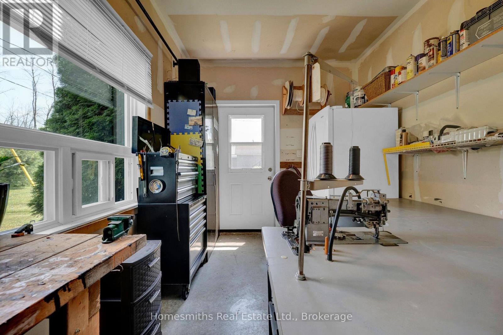 14 FIDLAR COURT - 31