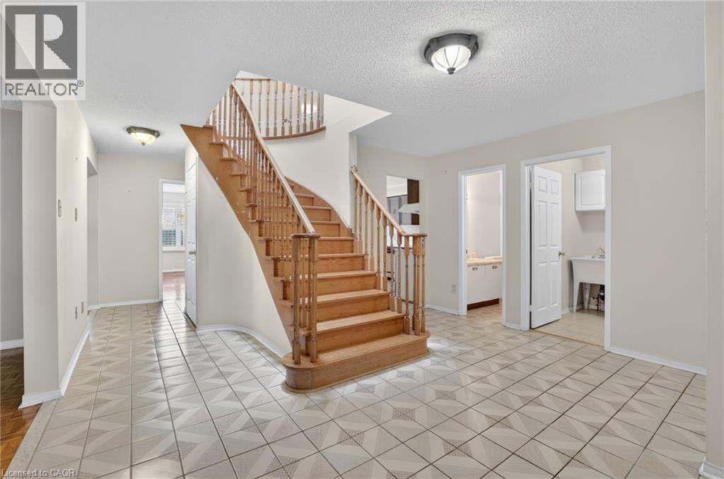 415 CONLEY Street - Image 2