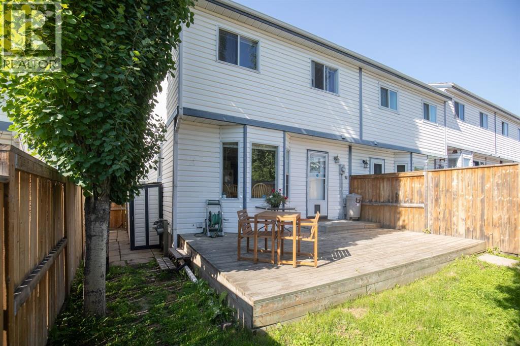 Listing photo – 47 Ellenwood Drive, Red Deer