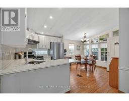 405 - 8685 Rock Glen Road, Lambton Shores, ON N0M1B0 Photo 12