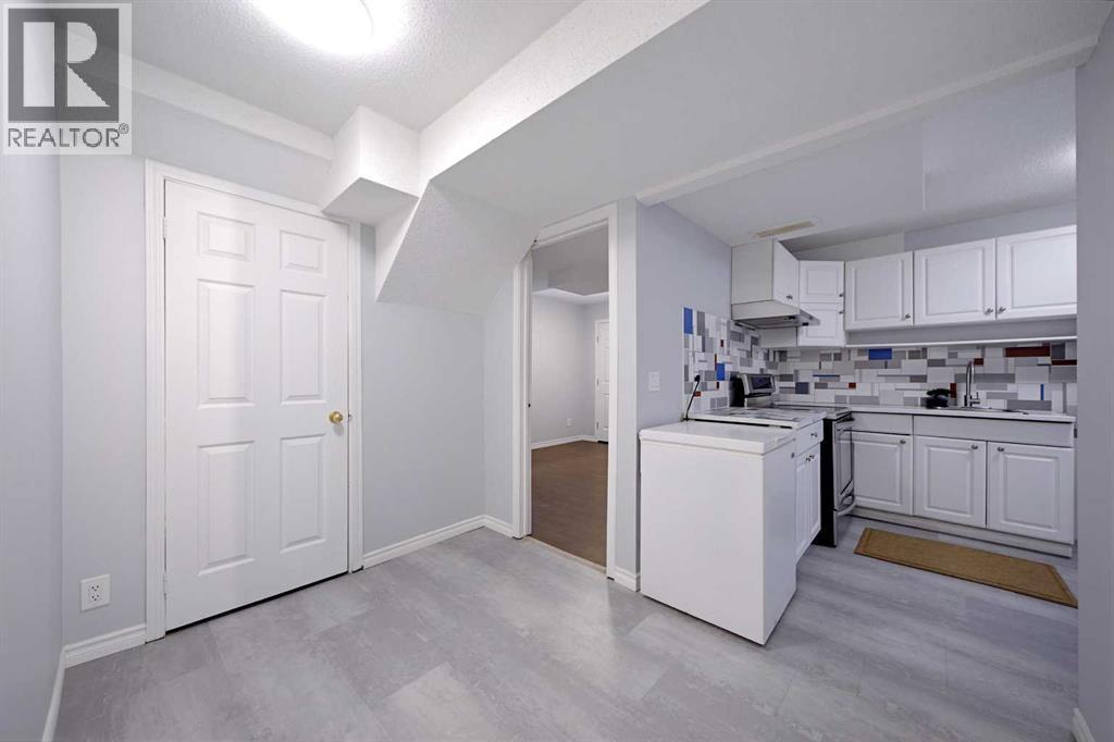 133 Saddlecrest Green NE - 30