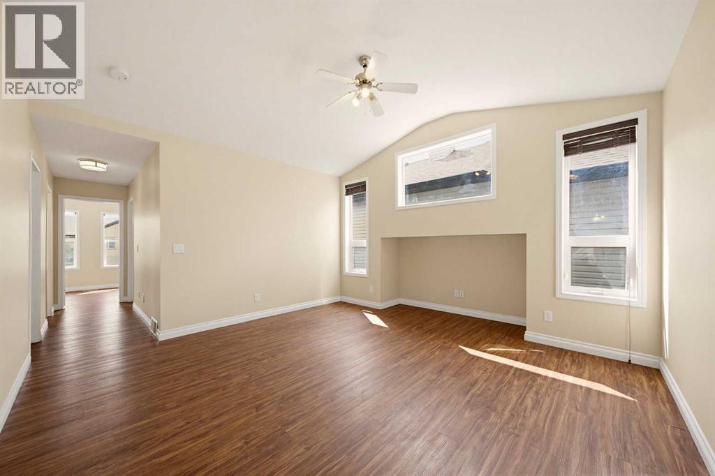 133 Saddlecrest Green NE - 15