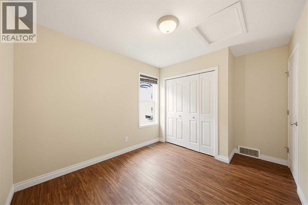 133 Saddlecrest Green NE - 24