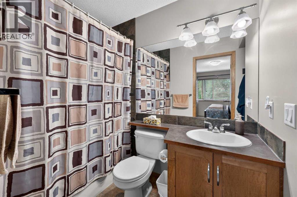 60 Tuscany Ridge Crescent NW - 32