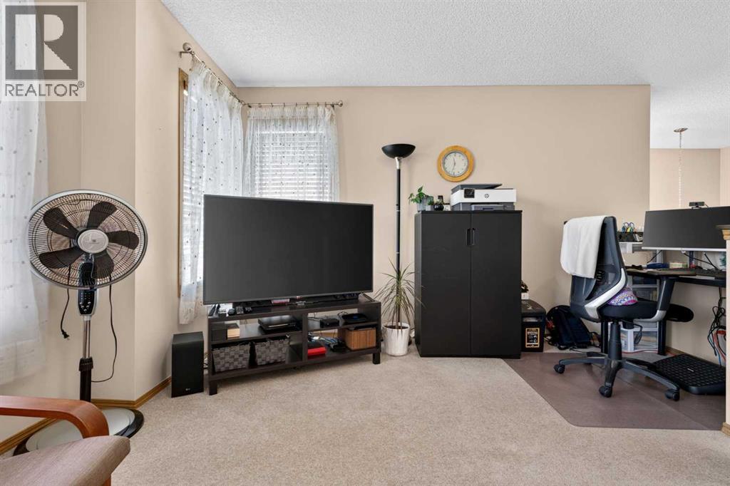 60 Tuscany Ridge Crescent NW - 28