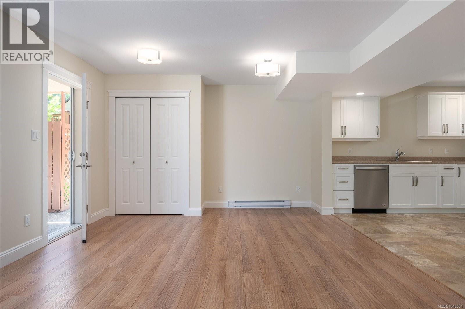#6 313 Holland Creek Pl - 35