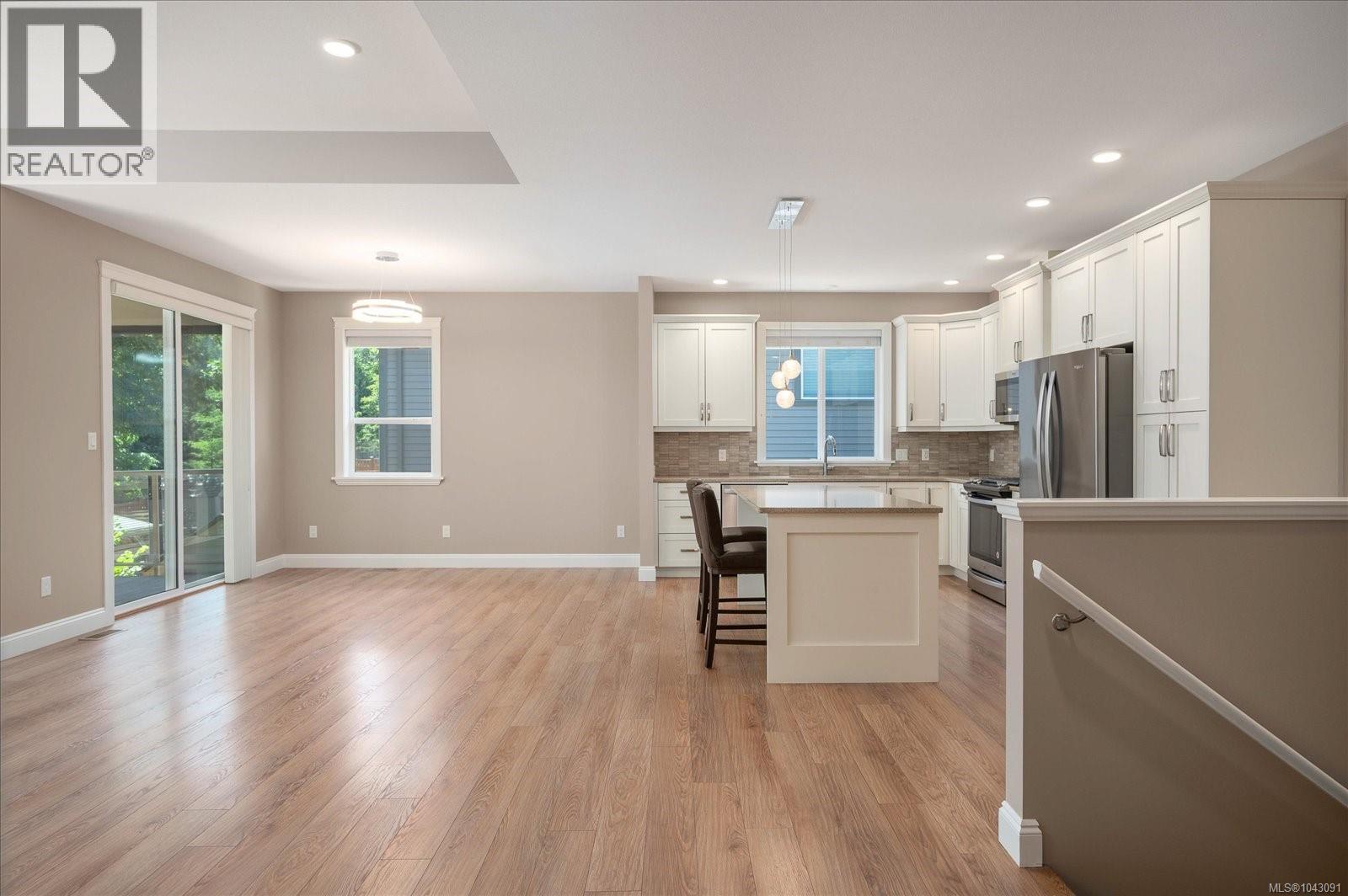 #6 313 Holland Creek Pl - 6