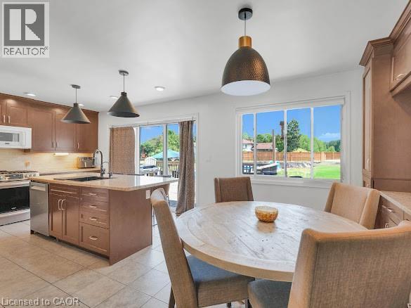 16 WOODMOUNT Drive - 12