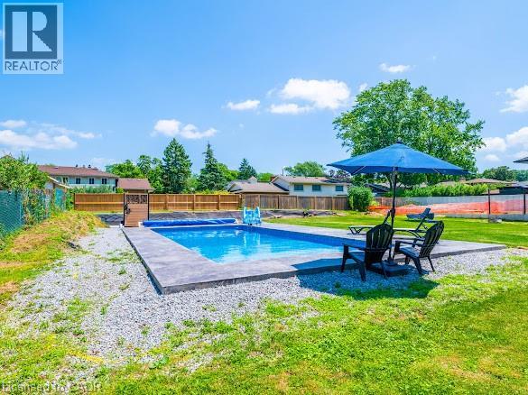 16 WOODMOUNT Drive - 37
