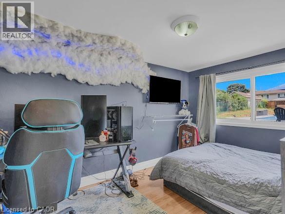 16 WOODMOUNT Drive - 25