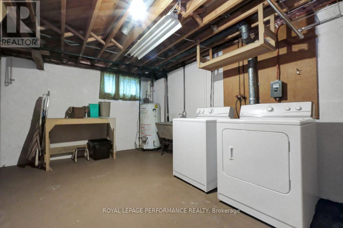 2038 ARCH STREET - 16
