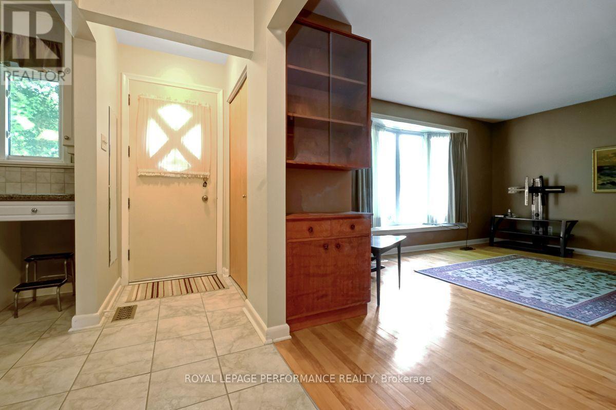 2038 ARCH STREET - 3