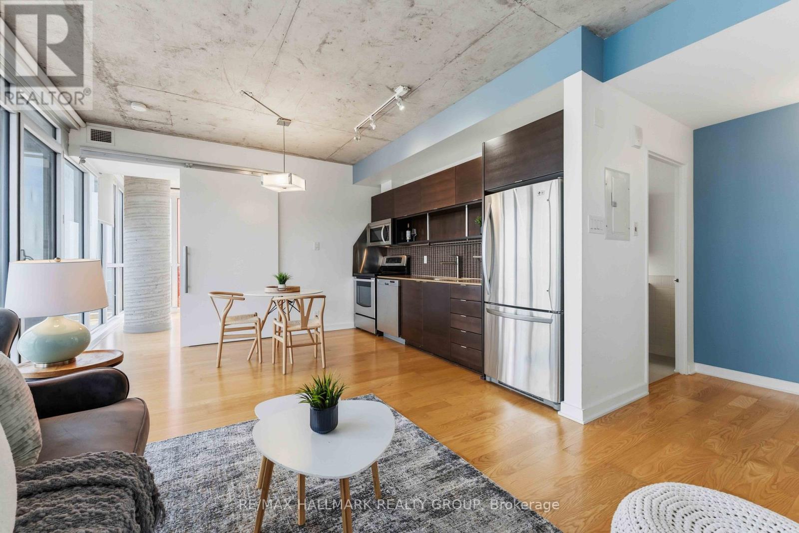 #2110 324 LAURIER AVENUE W - 10