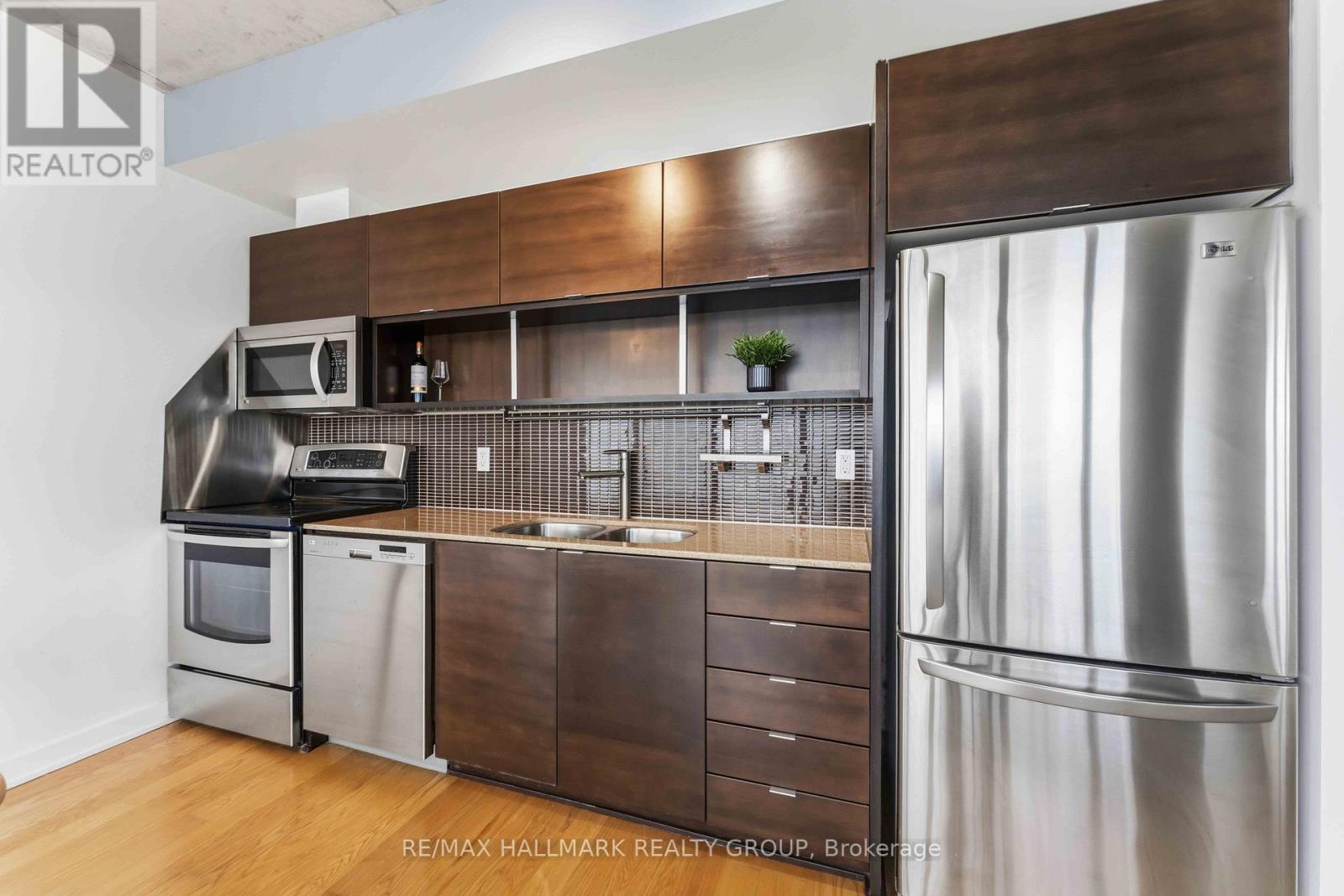 #2110 324 LAURIER AVENUE W - 14