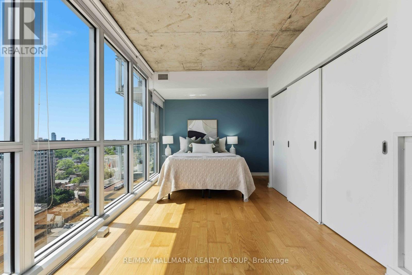 #2110 324 LAURIER AVENUE W - 18