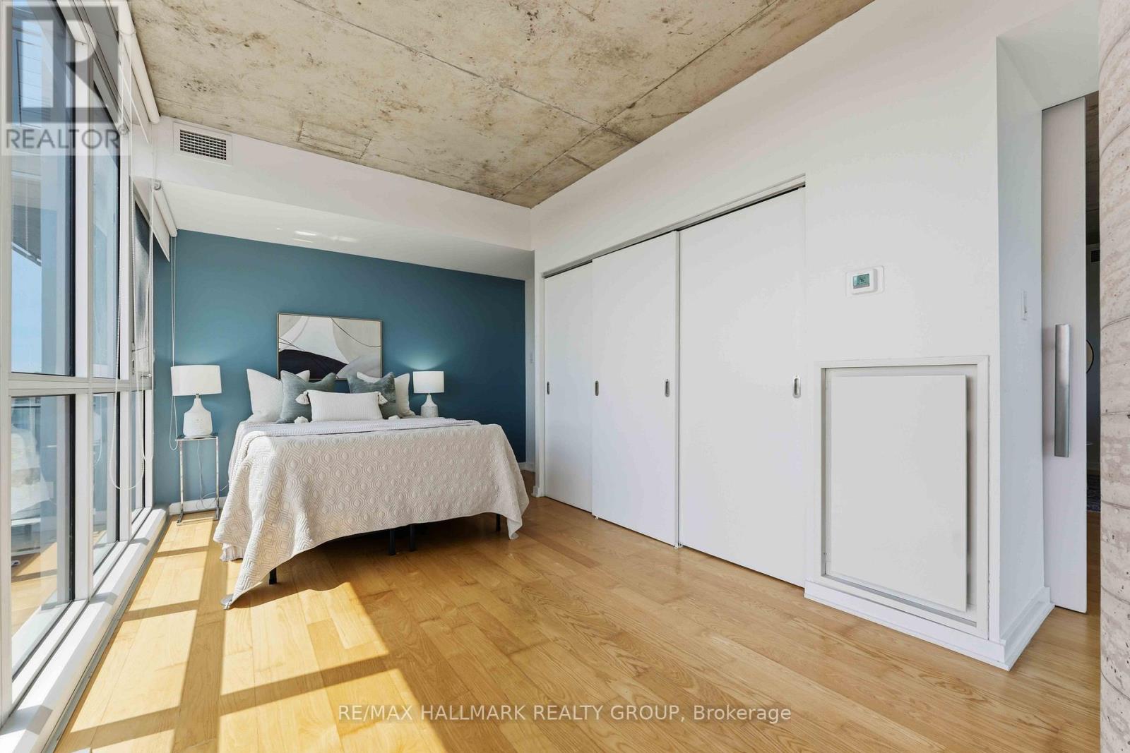 #2110 324 LAURIER AVENUE W - 19