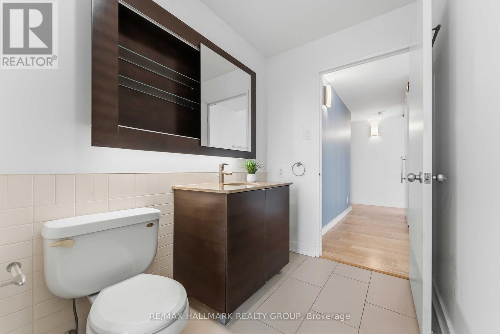 #2110 324 LAURIER AVENUE W - 23