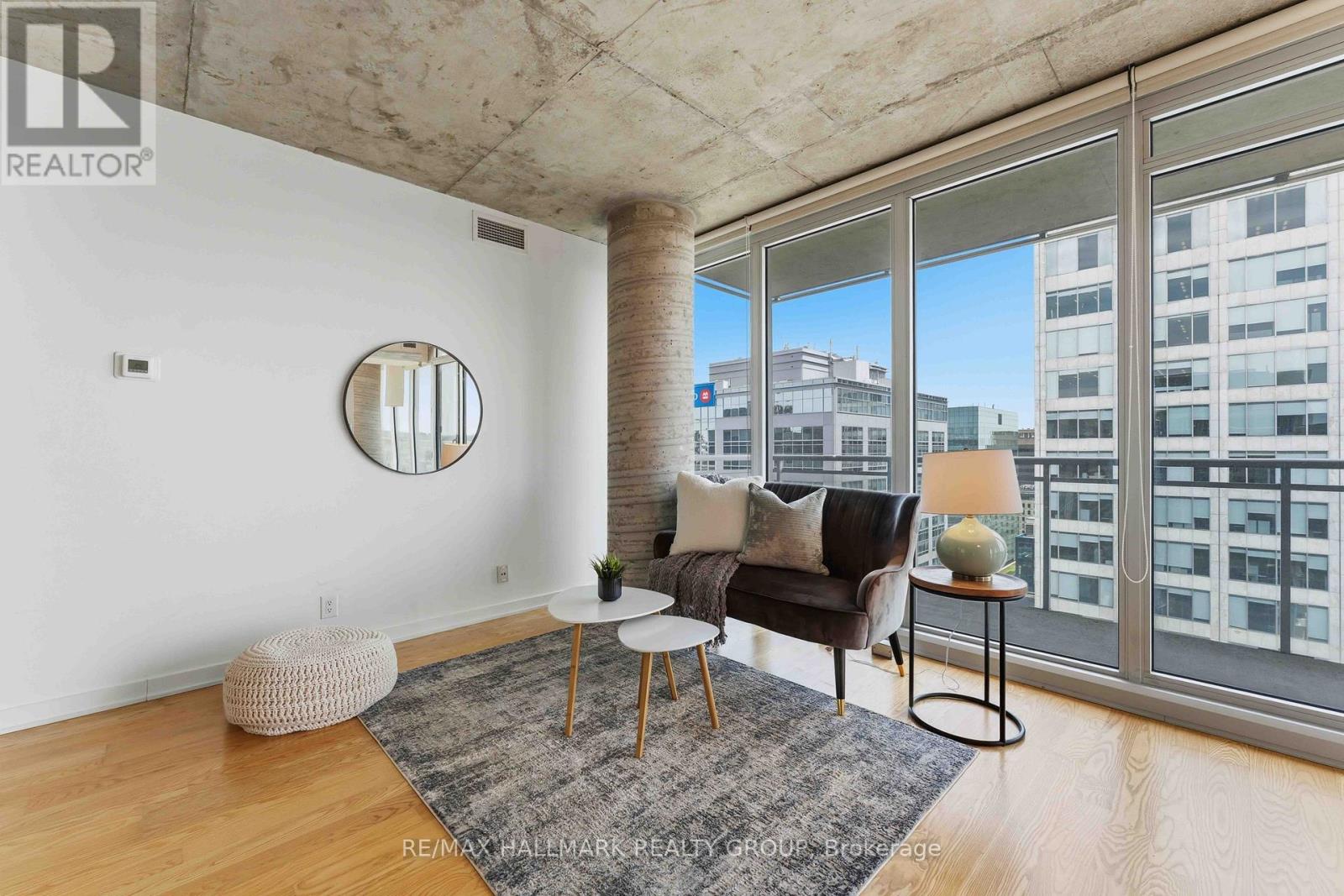 #2110 324 LAURIER AVENUE W - 7