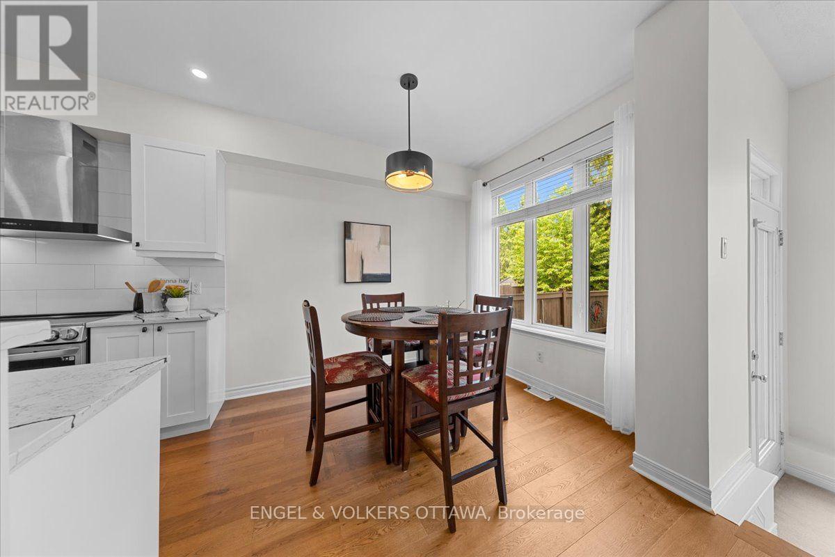 173 HORNCHURCH LANE - 11