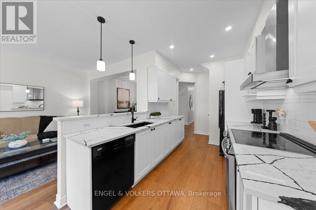 173 HORNCHURCH LANE - 13