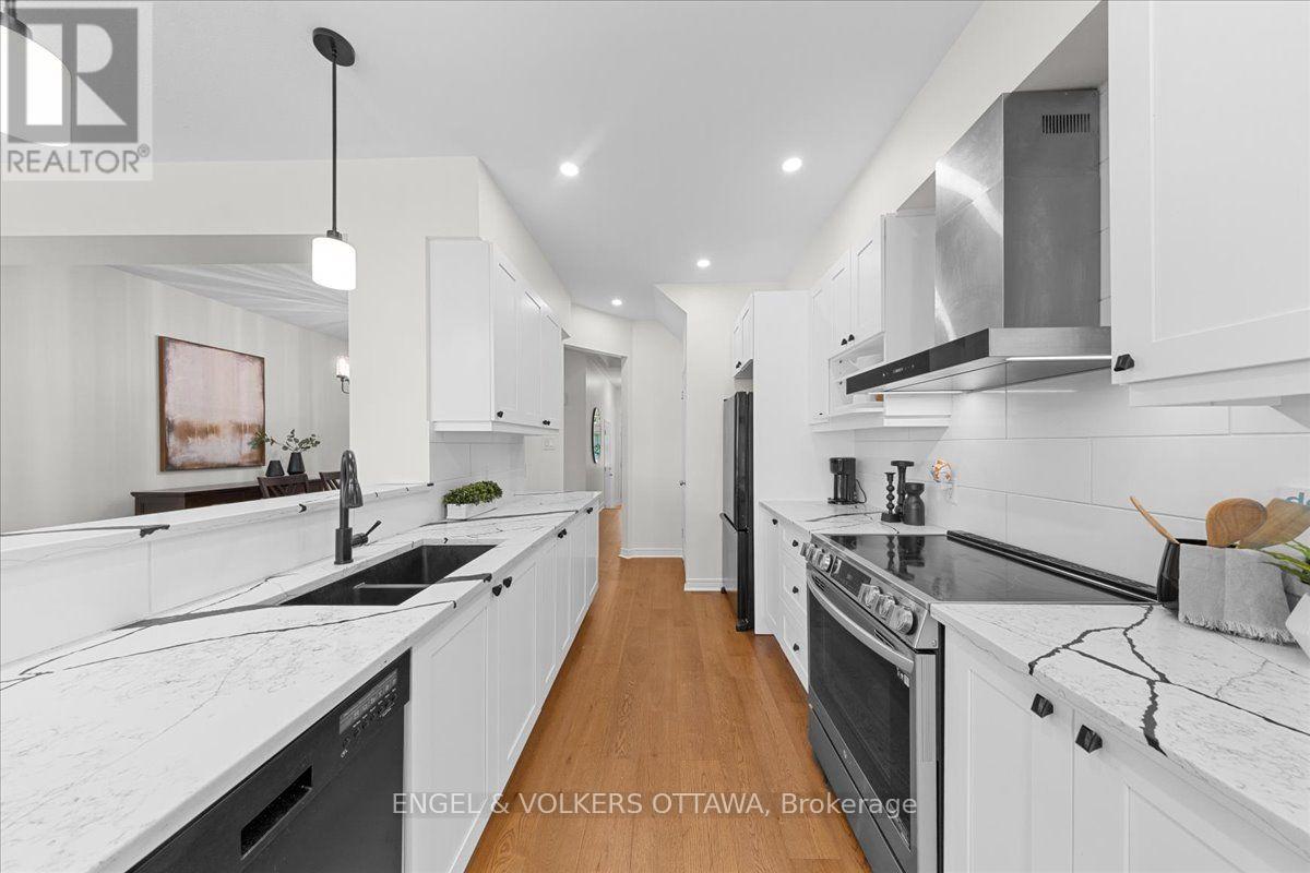 173 HORNCHURCH LANE - 15