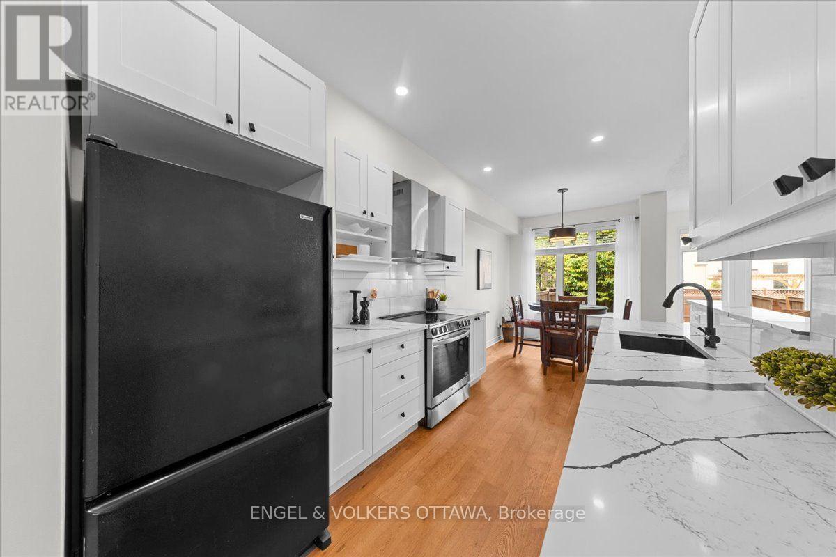 173 HORNCHURCH LANE - 16