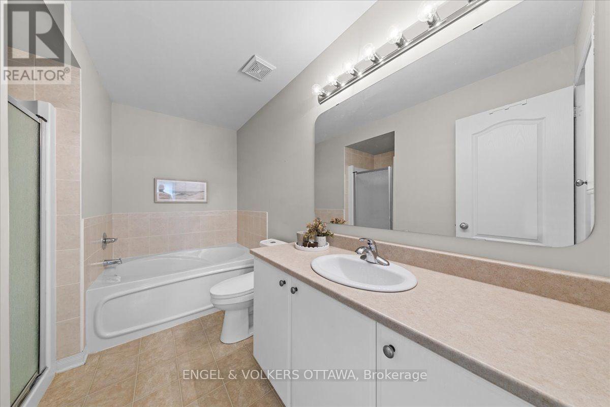 173 HORNCHURCH LANE - 24