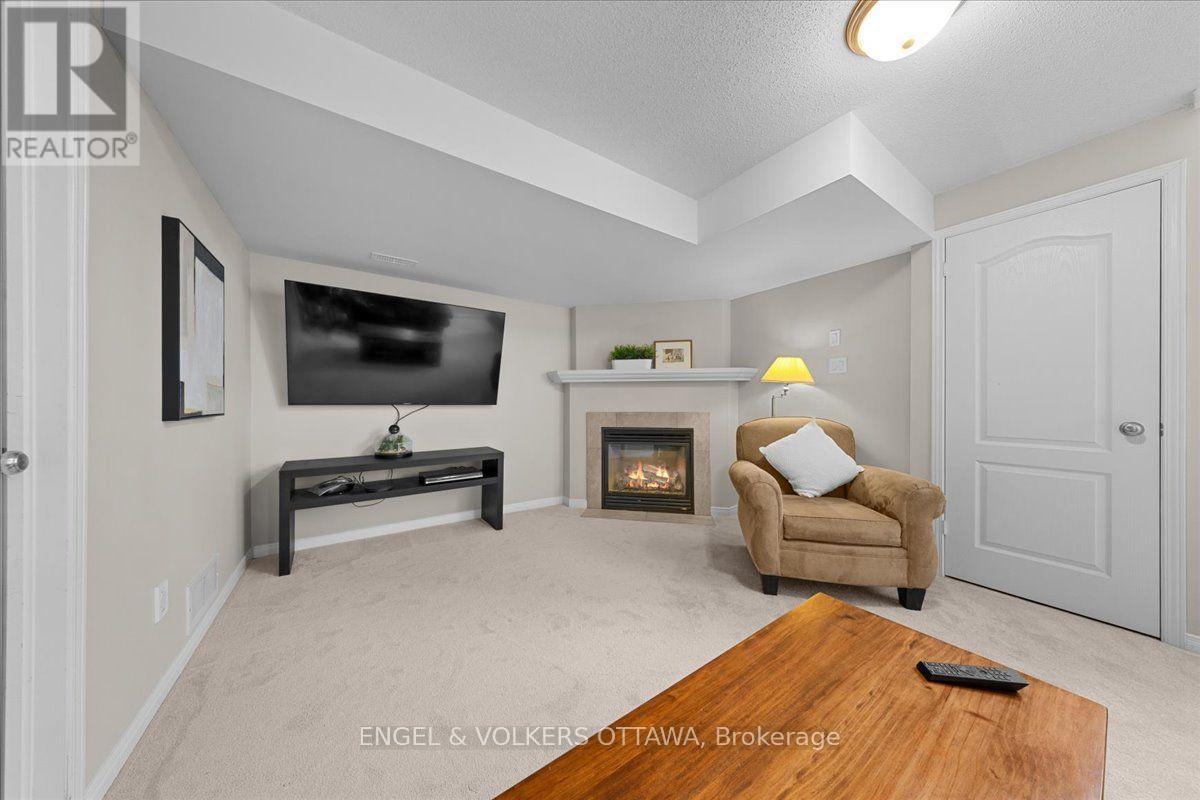 173 HORNCHURCH LANE - 29