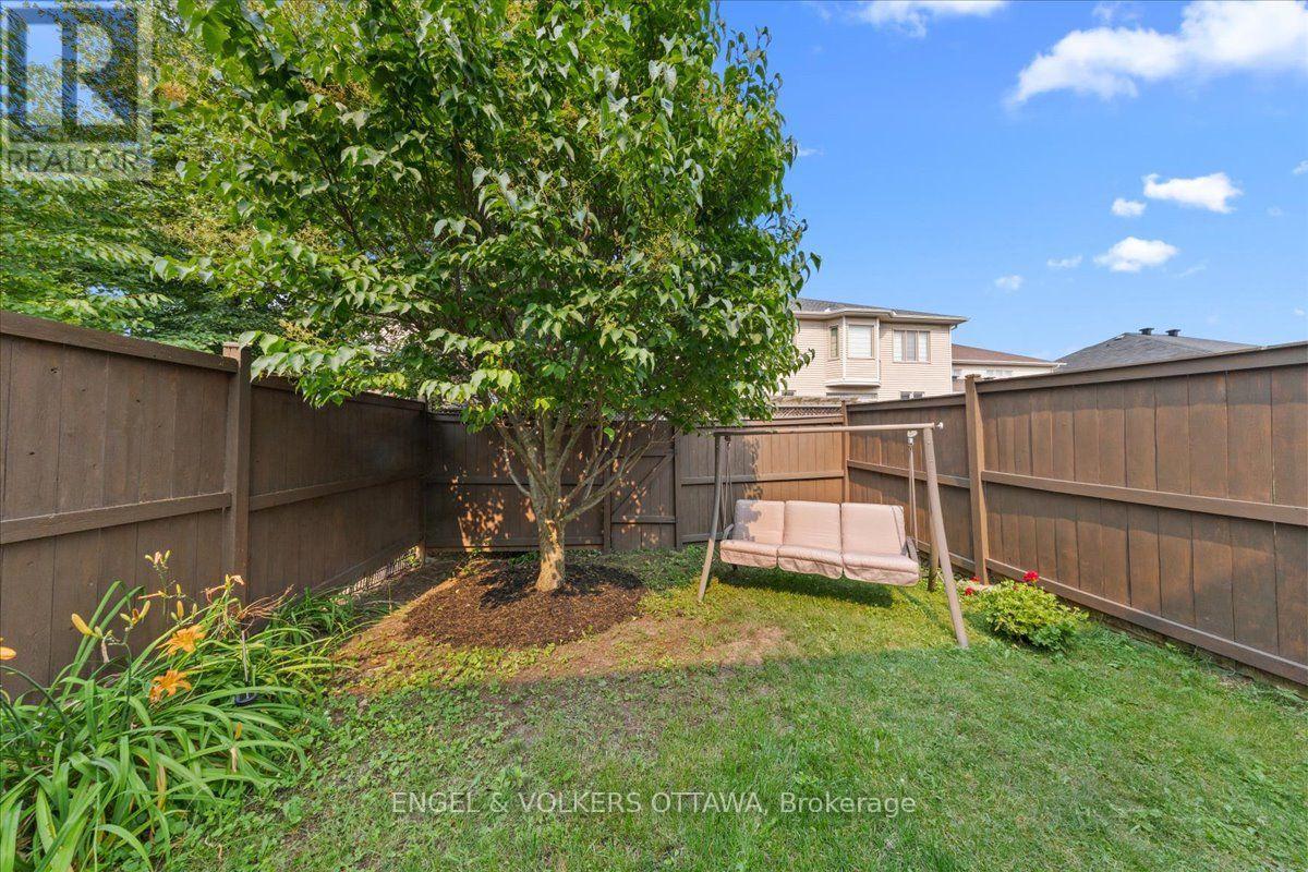 173 HORNCHURCH LANE - 32
