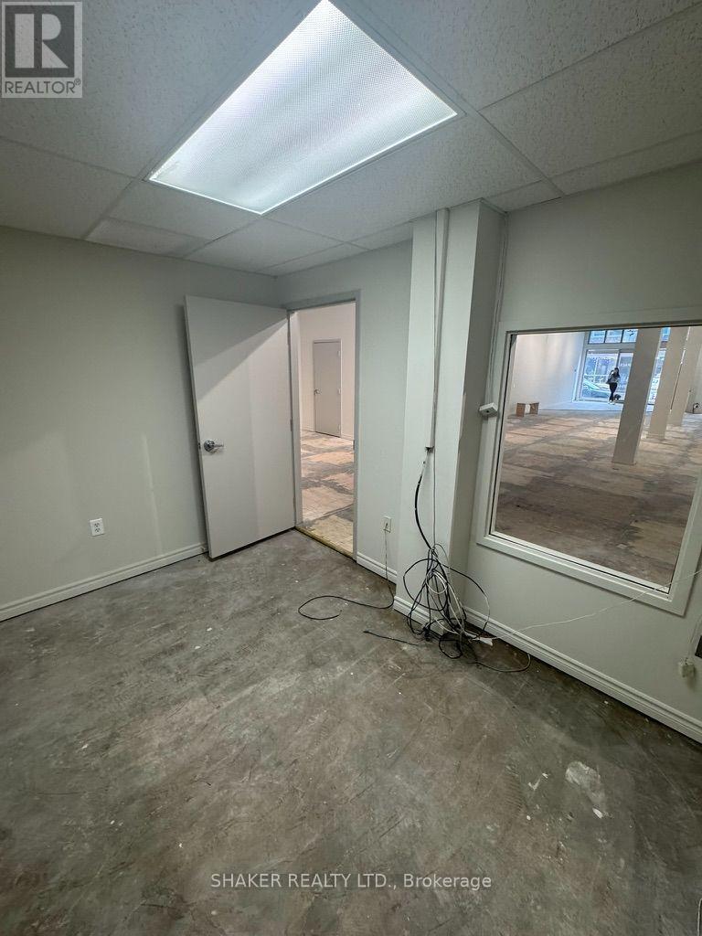 Studio for Rent in Ottawa – B – 281 DALHOUSIE STREET, Ottawa – By Peter Sagos - Image 9