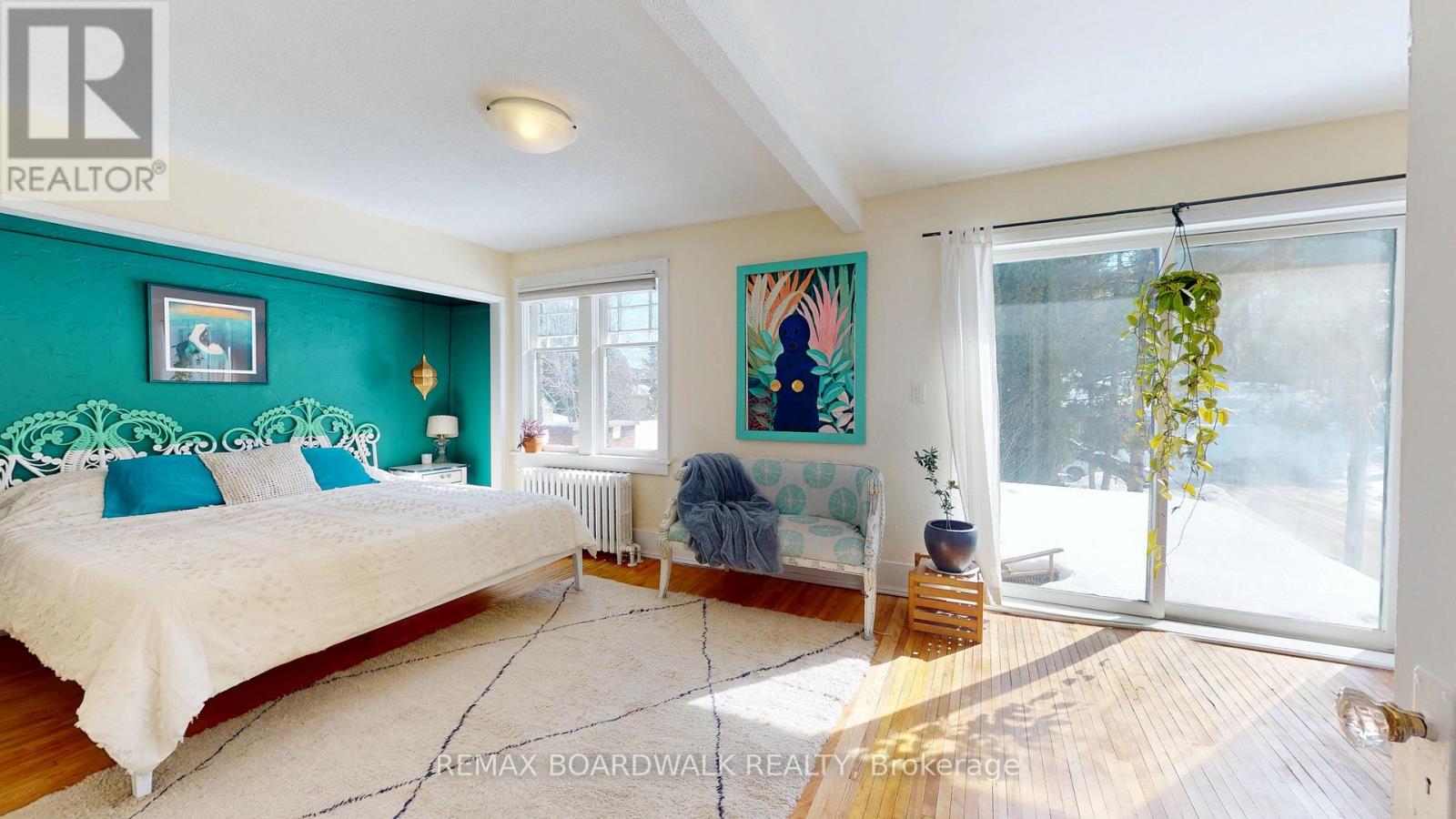 407 KING STREET W - 21