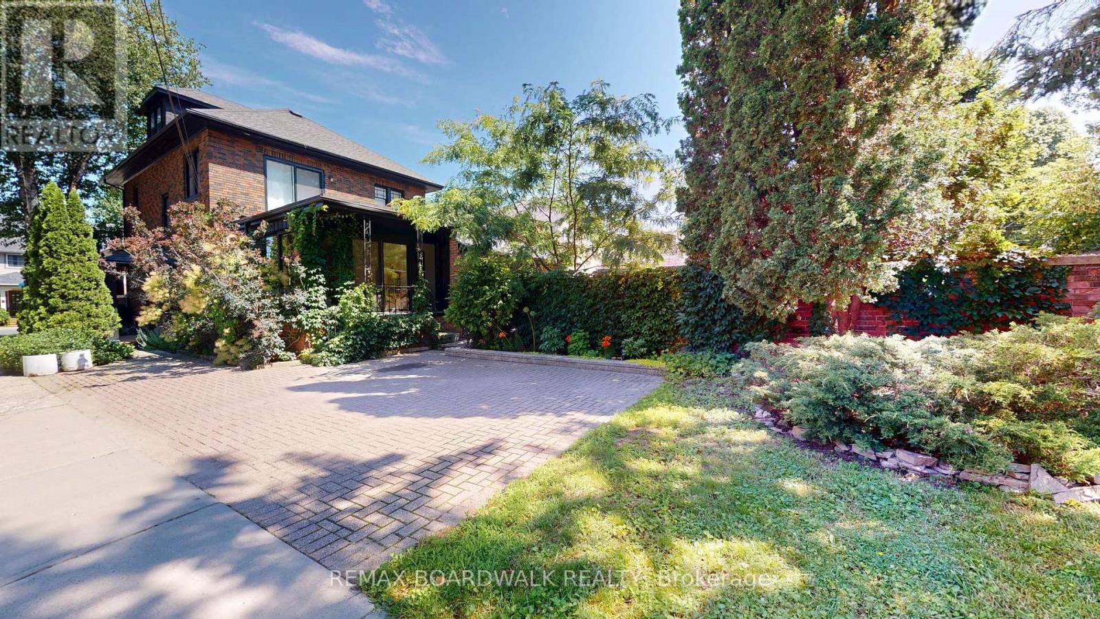 407 KING STREET W - 36