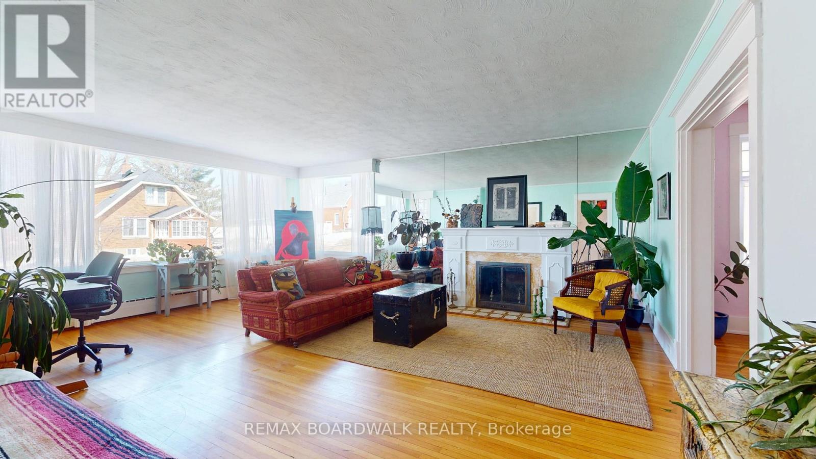 407 KING STREET W - 9