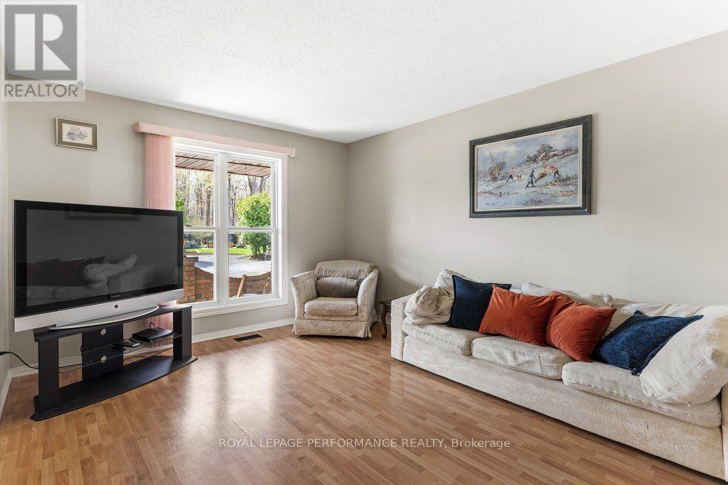 5529 WOODEDEN DRIVE - 18