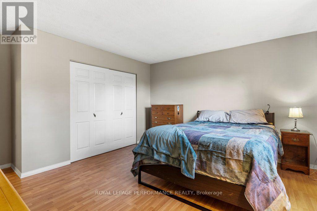 5529 WOODEDEN DRIVE - 21